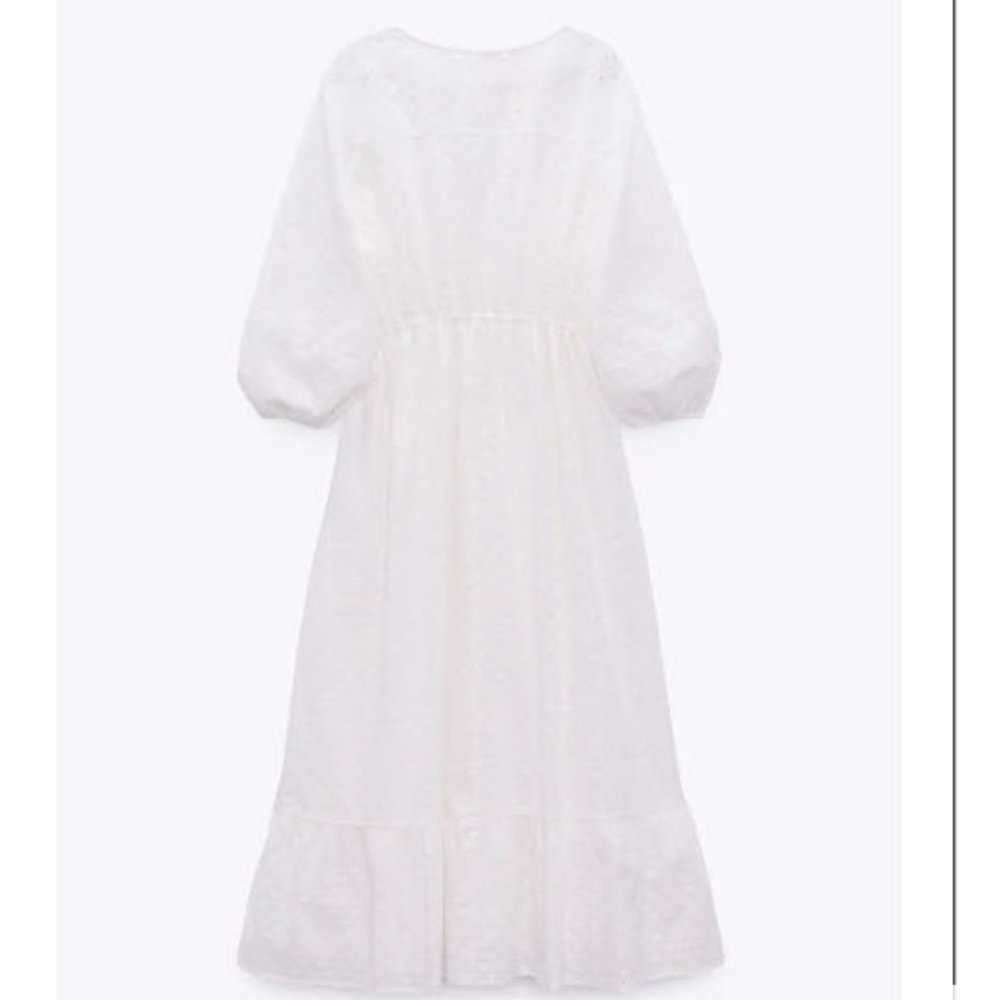 NEW WITH TAGS  ZARA DRESS WITH CUTWORK EMBROIDERY - Picture 7 of 10